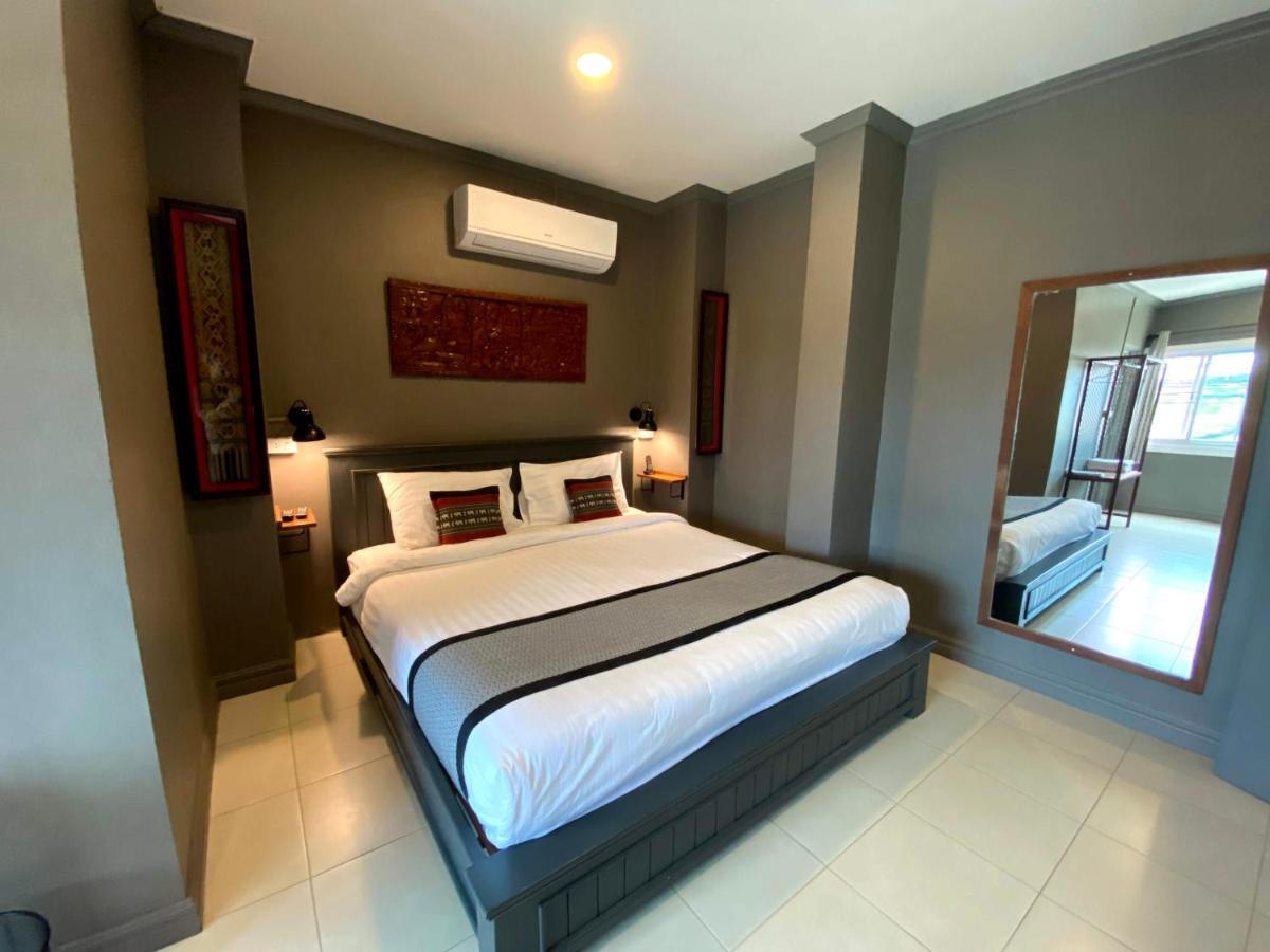Patuxay Place Vientiane Exteriör bild
