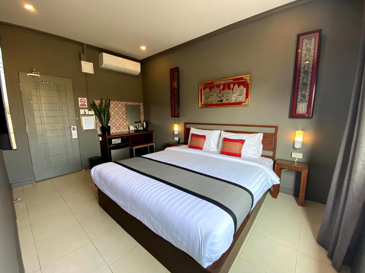 Patuxay Place Vientiane Exteriör bild